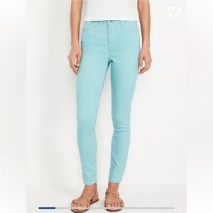 NWT Old Navy Women High-Waisted Wow Super-Skinny Jeans